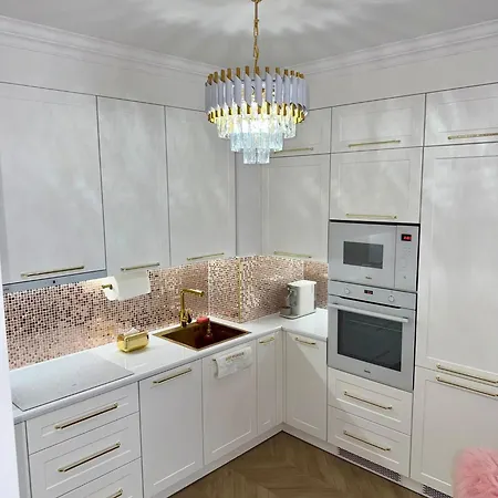 Just Unique Rose Апартаменты Познань